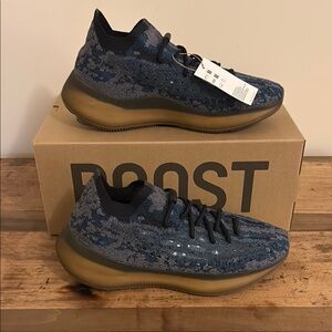 Yeezy 380 Covellite size 11